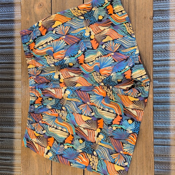 Patagonia Women's Abstract Pattern Shorts - Blue and Orange - Picture 5 of 11